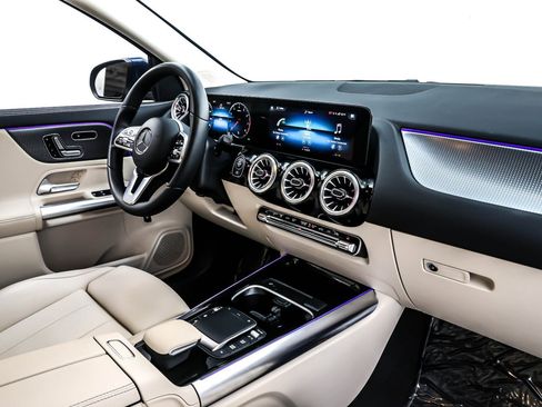 Used 2023 Mercedes-Benz GLA 250 image 16