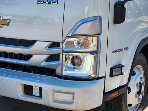 New 2024 Chevrolet Low Cab Forward RWD image 15