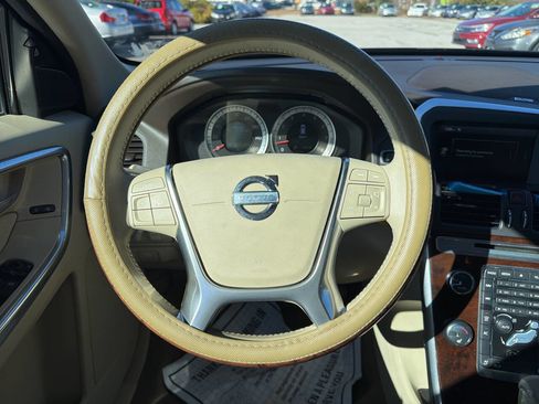 Used 2012 Volvo XC60 T6 image 17