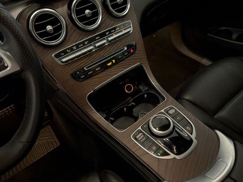Certified 2019 Mercedes-Benz GLC 300 image 22