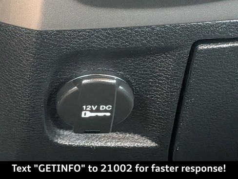 Used 2013 RAM 1500 Classic SLT w/ Premium Display Pkg image 25