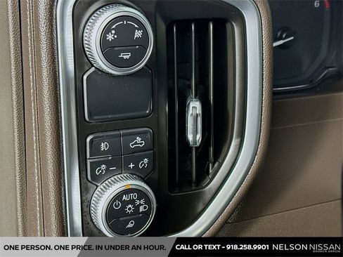 Used 2019 GMC Sierra 1500 SLT image 10