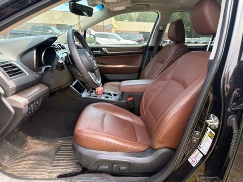 Used 2019 Subaru Outback 3.6R Touring w/ Popular Package #3A AWD/4WD image 15