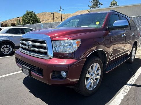 Used 2011 Toyota Sequoia Platinum AWD/4WD image 4