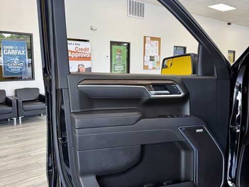 Used 2026 Chevrolet Silverado 1500 RST AWD/4WD image 15