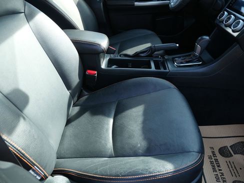 Used 2016 Subaru Crosstrek 2.0i Limited image 16