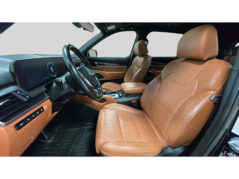Used 2023 Kia Telluride SX X-Line AWD/4WD image 12