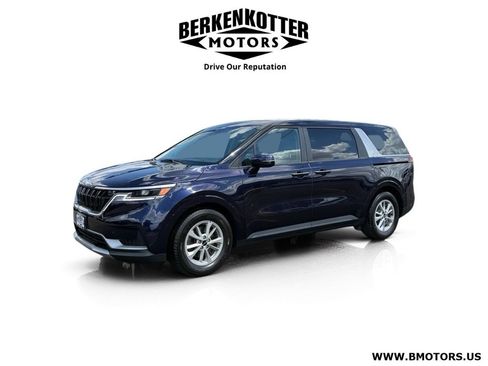 Used 2023 Kia Carnival LX FWD image 7