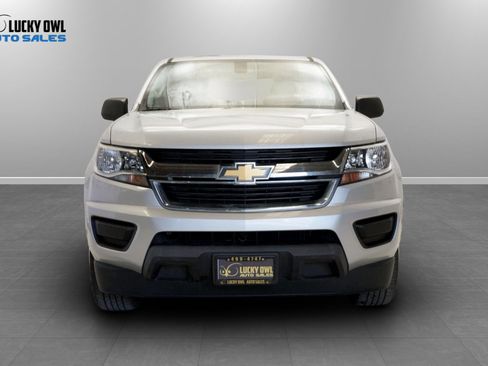 Used 2018 Chevrolet Colorado W/T w/ WT Convenience Package RWD image 2