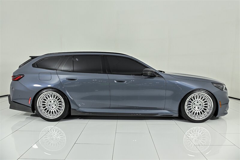 Used 2026 BMW M5 Touring AWD/4WD image 20