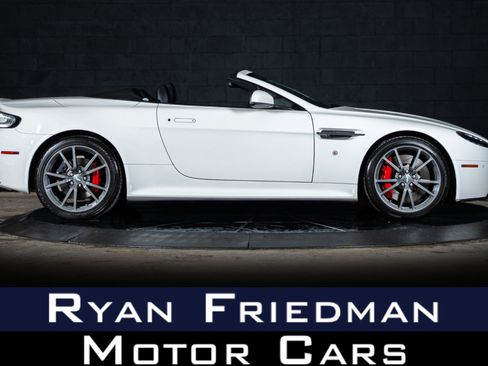 Used 2015 Aston Martin V8 Vantage GT RWD image 1