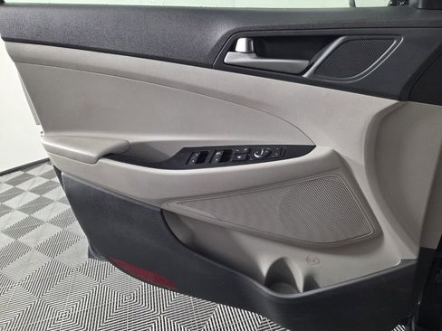 Used 2018 Hyundai Tucson SE w/ Cargo Package FWD image 20