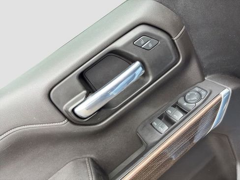 Used 2022 Chevrolet Silverado 1500 RST w/ Z71 Off-Road Package image 24