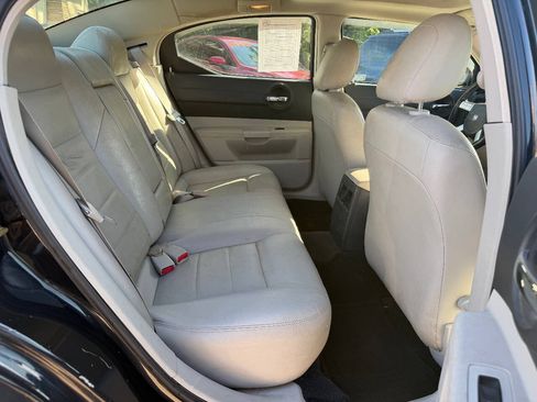 Used 2006 Dodge Charger R/T w/ Convenience Group II RWD image 11