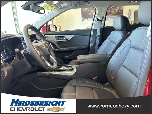 Used 2024 Chevrolet Blazer LT AWD/4WD image 12