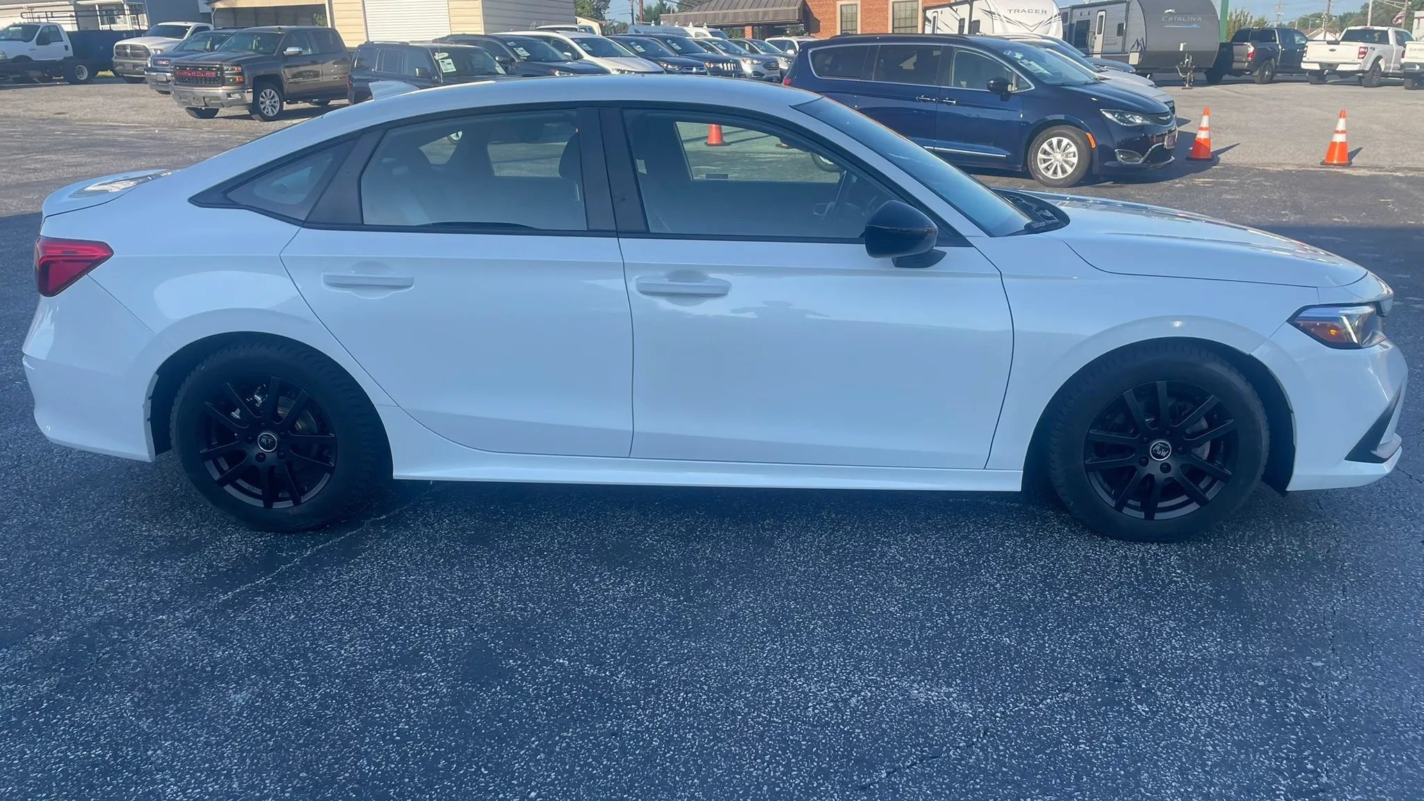 Used 2022 Honda Civic Sport image 4