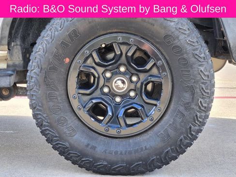 Used 2023 Ford Bronco Wildtrak AWD/4WD image 11