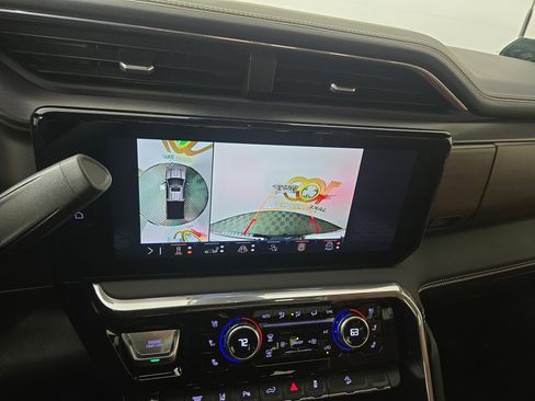 Used 2024 GMC Sierra 2500 Denali Ultimate image 22