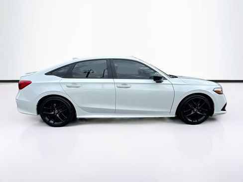 Used 2022 Honda Civic Sport image 8