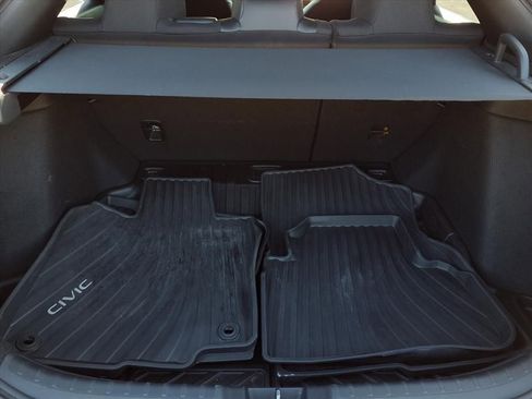 Used 2023 Honda Civic Sport image 6