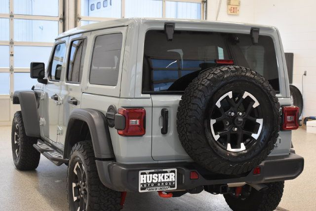 Used 2024 Jeep Wrangler Unlimited Rubicon w/ Safety Group AWD/4WD image 10