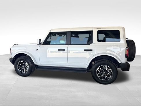 New 2026 Ford Bronco Outer Banks AWD/4WD image 2