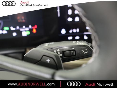 Certified 2025 Audi Q5 Premium w/ Convenience Package AWD/4WD image 29