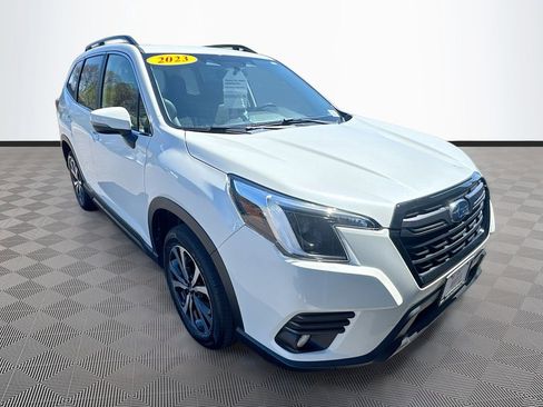 Certified 2023 Subaru Forester Limited AWD/4WD image 3