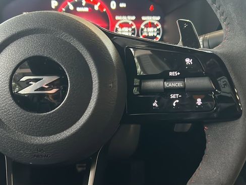 Used 2025 Nissan Z NISMO w/ Floor Mat Package RWD image 24