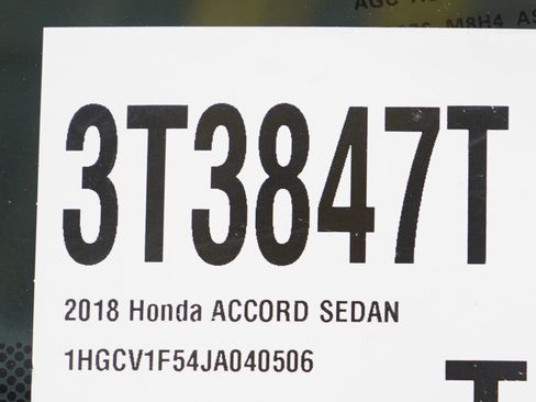 Used 2018 Honda Accord EX-L image 30
