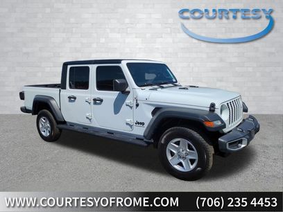 Used 2023 Jeep Gladiator Sport