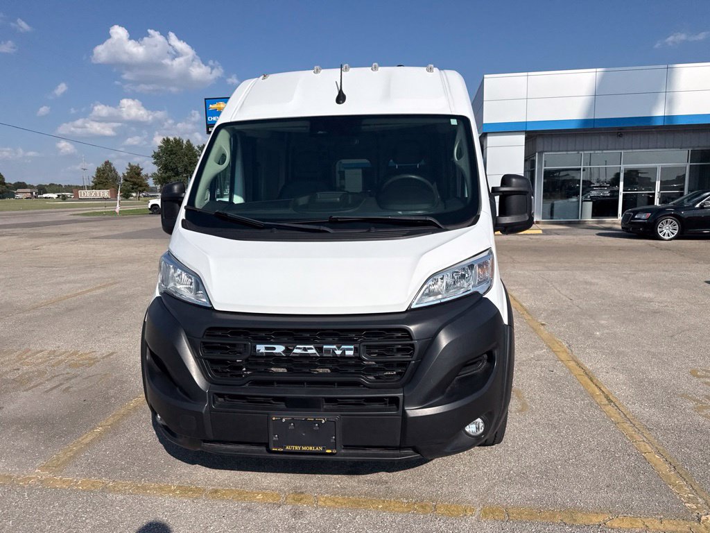 Used 2023 RAM ProMaster 2500 w/ Convenience Group FWD image 4