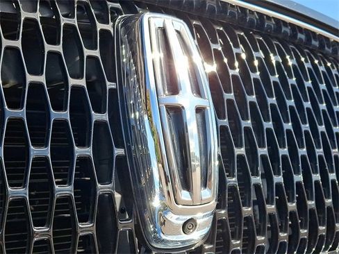 Certified 2023 Lincoln Navigator L Reserve image 33