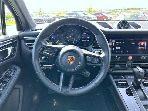 Used 2023 Porsche Macan Turbo AWD/4WD image 11