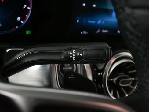 Certified 2023 Mercedes-Benz GLB 250 w/ Premium Package image 16