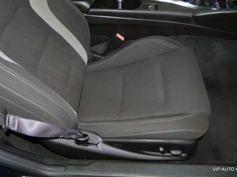 Used 2017 Chevrolet Camaro LT w/ Technology Package RWD image 16