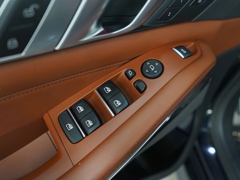 Used 2023 BMW X5 M50i w/ Executive Package image 23