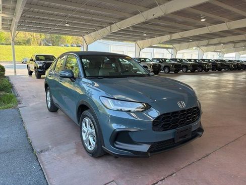 Used 2023 Honda HR-V LX image 19