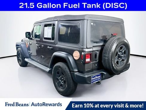 Used 2018 Jeep Wrangler Unlimited Sport AWD/4WD image 6