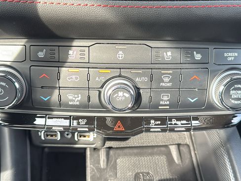 Certified 2023 Dodge Durango R/T image 21