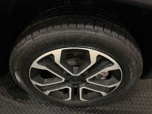 Certified 2023 Jeep Compass Limited image 12