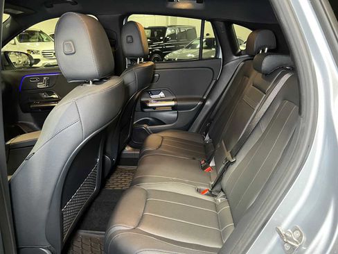 Used 2025 Mercedes-Benz GLA 250 4MATIC image 20