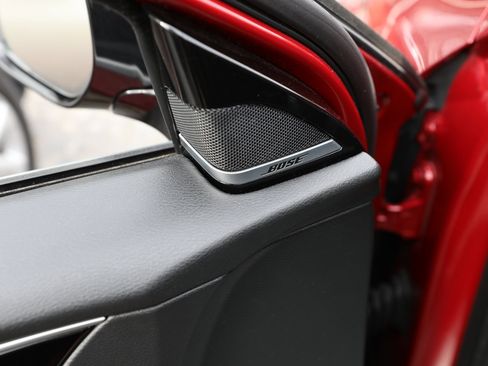 Used 2017 INFINITI QX30 Premium w/ Cargo Package image 19