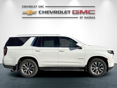 Used 2023 Chevrolet Tahoe LT w/ Luxury Package image 2