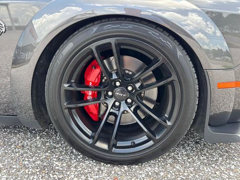 Used 2020 Dodge Challenger SRT Hellcat RWD image 30