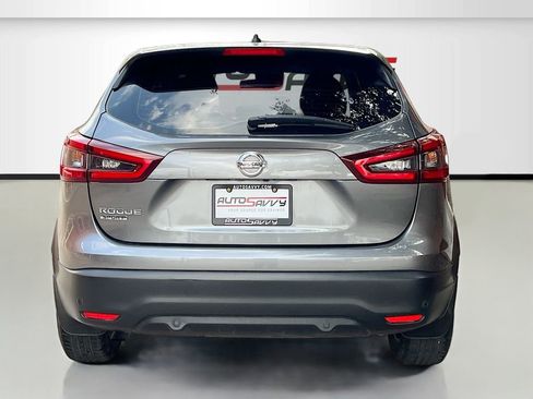 Used 2022 Nissan Rogue Sport S FWD image 6
