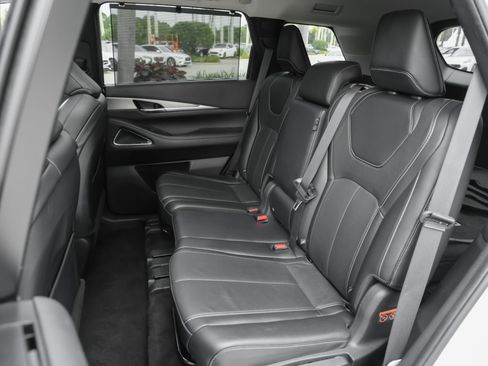 Certified 2023 INFINITI QX60 Luxe w/ Performance Audio Package AWD/4WD image 33