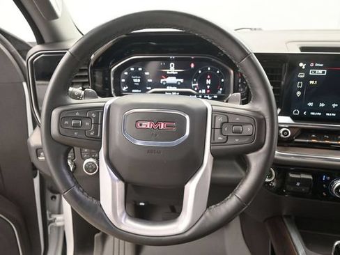 Used 2024 GMC Sierra 1500 SLT AWD/4WD image 7