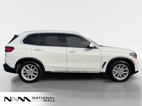 Used 2019 BMW X5 xDrive40i w/ Luxury Seating Package AWD/4WD image 6