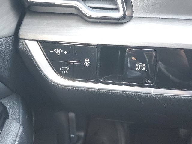 Certified 2024 Kia Sportage X-Line w/ X-Line Premium Package AWD/4WD image 19